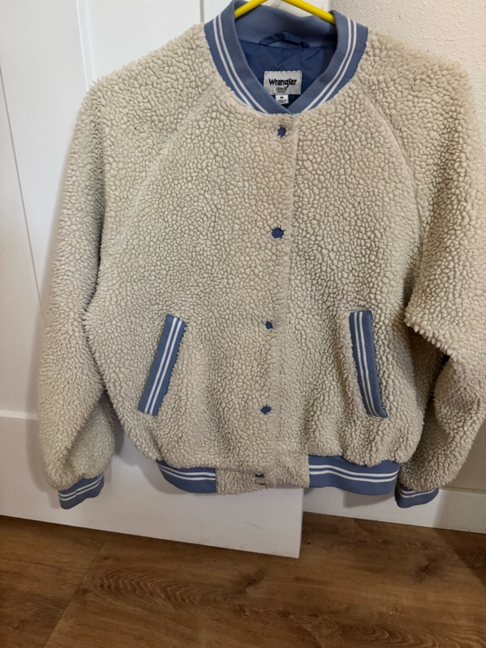 Wrangler x Free People Sherpa Bomber - Picture 3 of 3